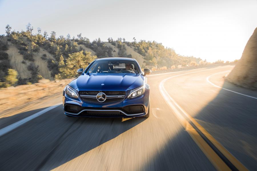  Mercedes-AMG C63 S Coupe 2016 года  (NA) (фото 2 из 20)